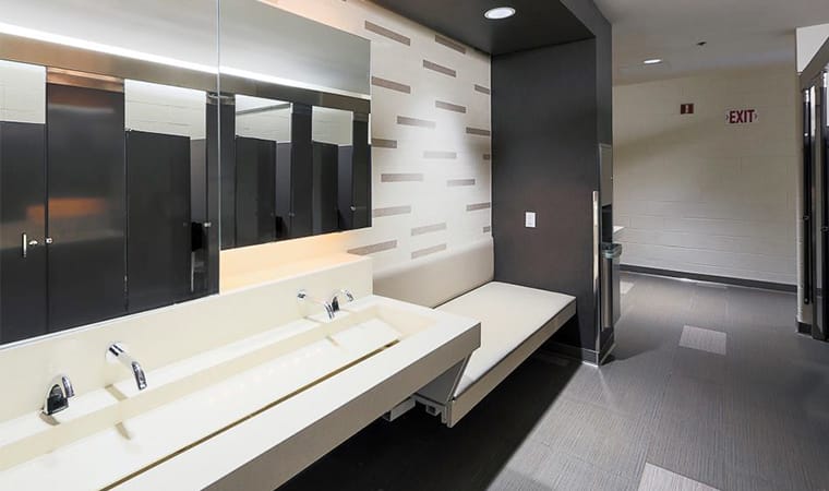 Hadrian Accessories 1